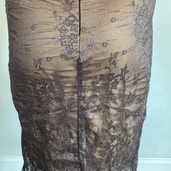 Lace Skirt by hourglass - Picture 4 of 9